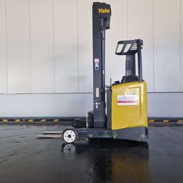 Yale MR16 Schubmaststapler