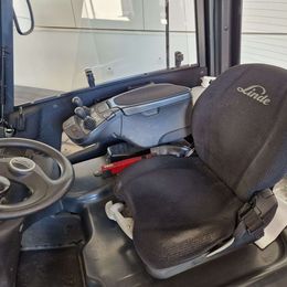 Linde E18 3-Rad Elektrostapler