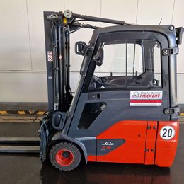 Linde E18 3-Rad Elektrostapler