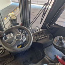 Linde E18 3-Rad Elektrostapler