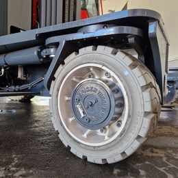 Combilift C4000ET Vierwegestapler