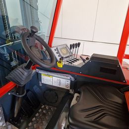 Combilift CBE3000 Vierwegestapler