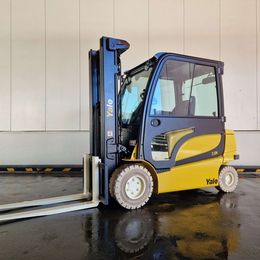 Yale ERP3.5N 4-Rad Elektrostapler