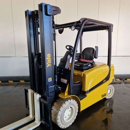 Yale ERP3.5N 4-Rad Elektrostapler