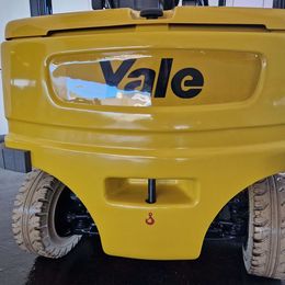 Yale ERP3.5N 4-Rad Elektrostapler