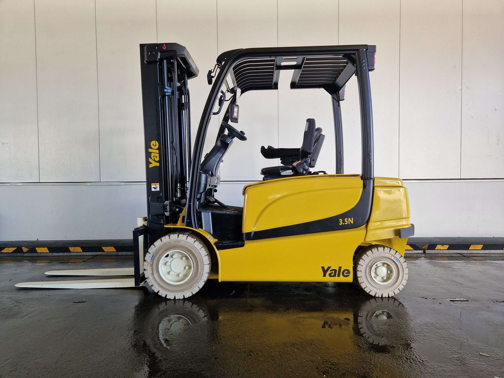 Frontstapler gebraucht: Yale 4-Rad Elektrostapler ERP3.5N Yale ERP3.5N 4-Rad Elektrostapler