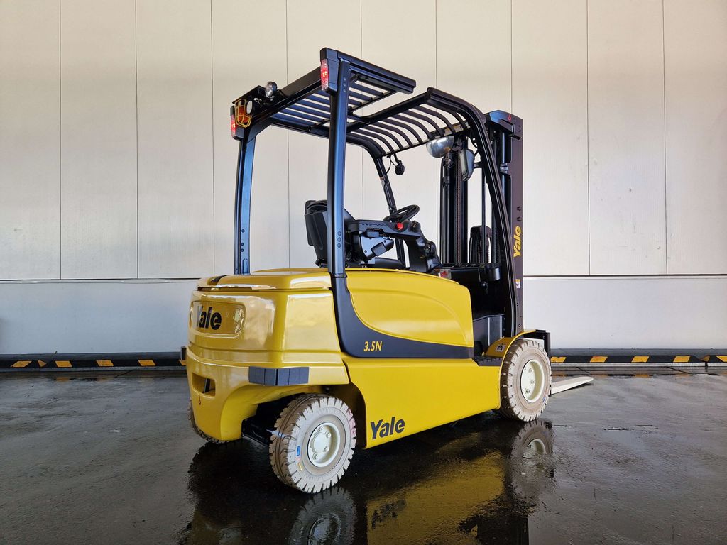 Frontstapler gebraucht: Yale 4-Rad Elektrostapler ERP3.5N Yale ERP3.5N 4-Rad Elektrostapler