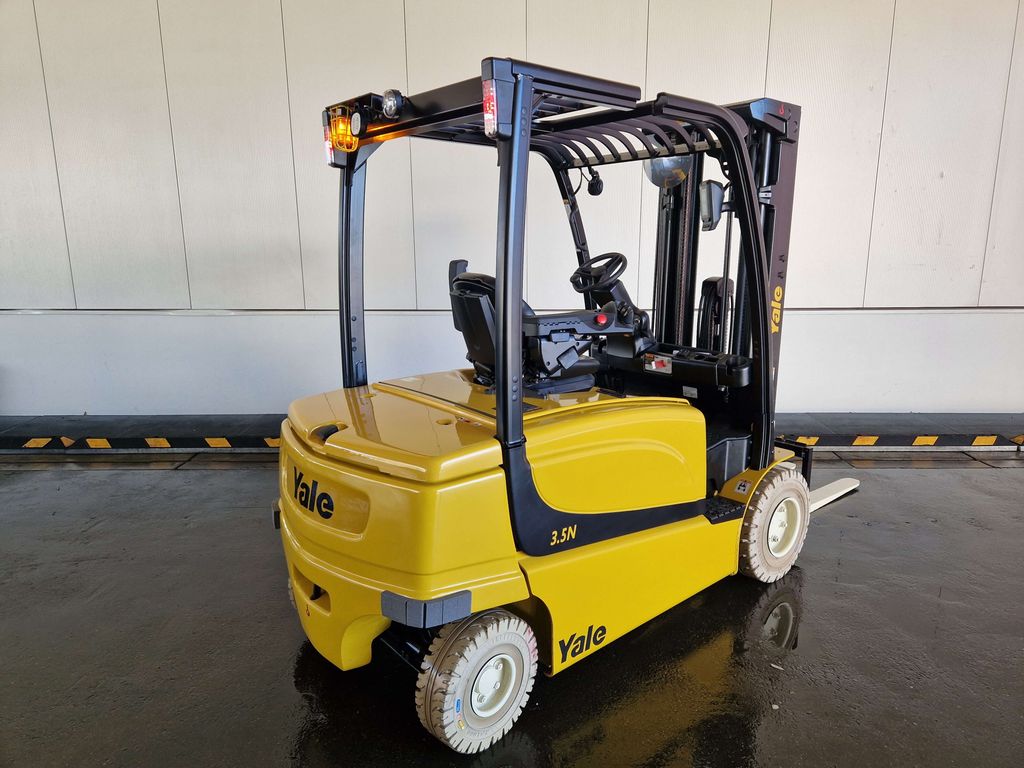 Frontstapler gebraucht: Yale 4-Rad Elektrostapler ERP3.5N Yale ERP3.5N 4-Rad Elektrostapler