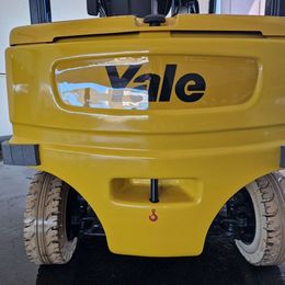 Frontstapler gebraucht: Yale 4-Rad Elektrostapler ERP3.5N Yale ERP3.5N 4-Rad Elektrostapler