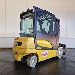 Yale ERP35VL 4-Rad Elektrostapler