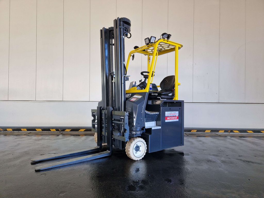 Vierwegestapler gebraucht: Combilift Vierwegestapler CBE3000 Combilift CBE3000 Vierwegestapler
