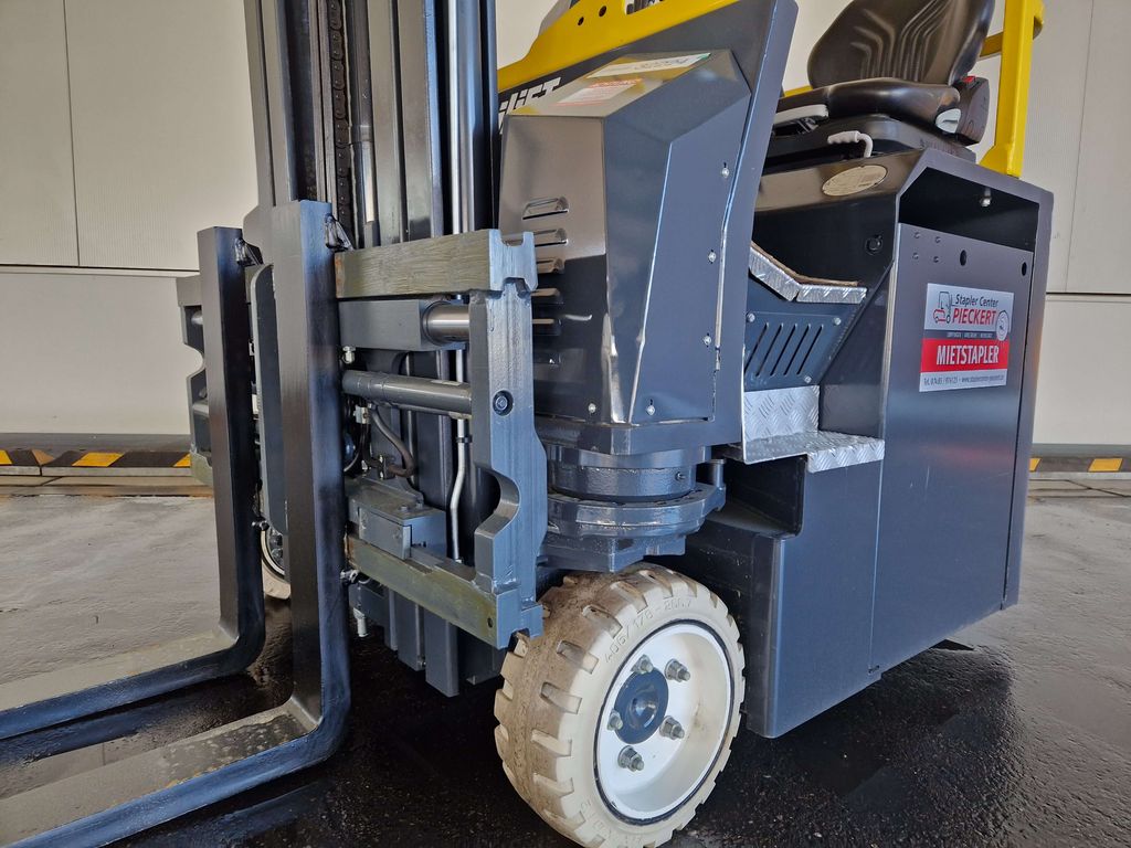 Vierwegestapler gebraucht: Combilift Vierwegestapler CBE3000 Combilift CBE3000 Vierwegestapler