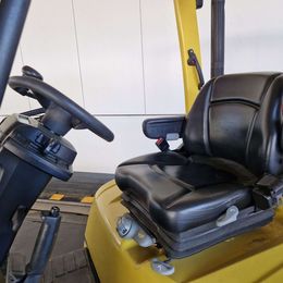 Frontstapler gebraucht: Hyster Treibgasstapler H2.5FT Hyster H2.5FT Treibgasstapler
