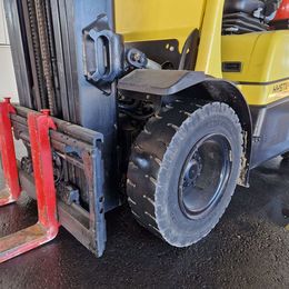 Frontstapler gebraucht: Hyster Treibgasstapler H2.5FT Hyster H2.5FT Treibgasstapler