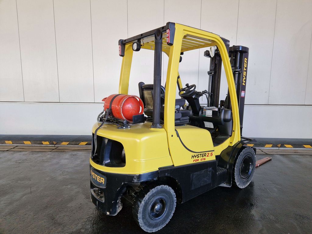 Frontstapler gebraucht: Hyster Treibgasstapler H2.5FT Hyster H2.5FT Treibgasstapler