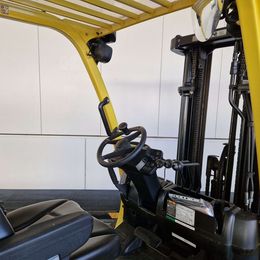 Frontstapler gebraucht: Hyster Treibgasstapler H2.5FT Hyster H2.5FT Treibgasstapler
