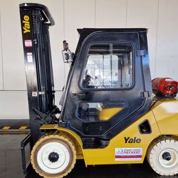Yale GLP35UX Treibgasstapler