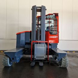 Combilift C4000. Vierwegestapler